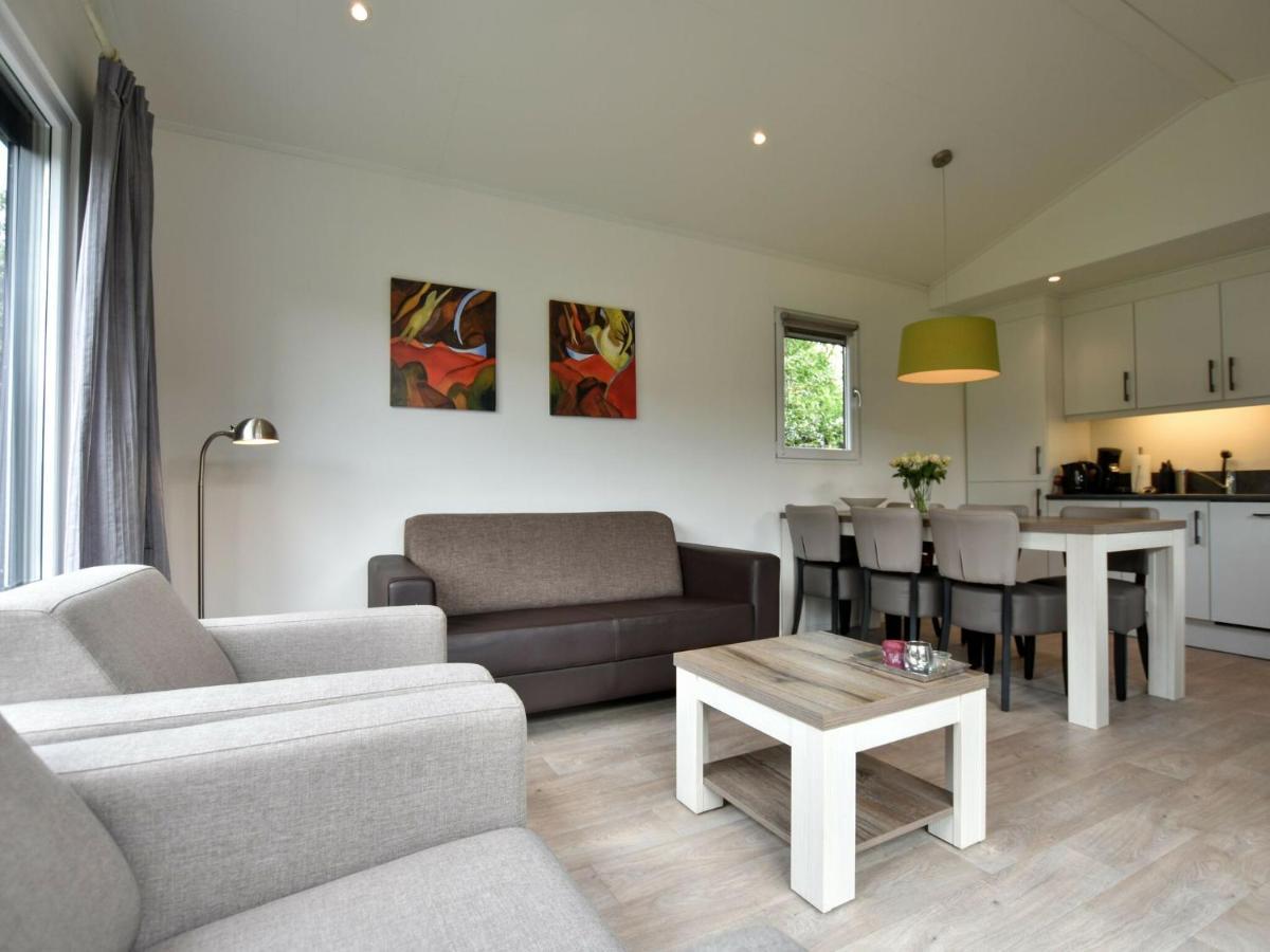 Spacious Chalet In Wolfheze With Garden Luaran gambar